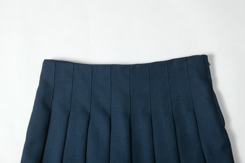 British-Inspired Girls’ Pleated Skirt-Navy Blue