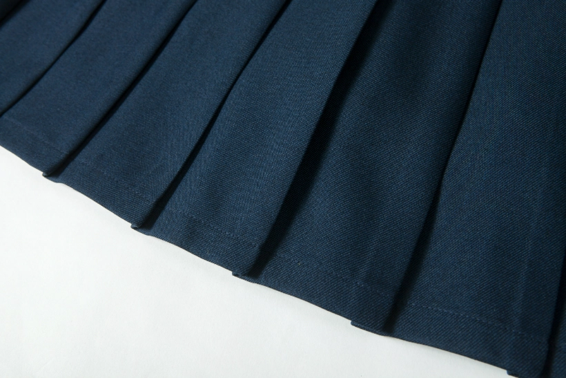British-Inspired Girls’ Pleated Skirt-Navy Blue